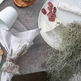 AIDA Raw Arctic White Mok met oor 35 cl | OnlineServies.nl