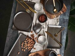 aida raw metallic brown servies sfeer