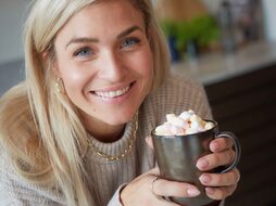 Aida raw metalic brown beker met oor 5709554155529 (2022_03_24 08_53_01 UTC)