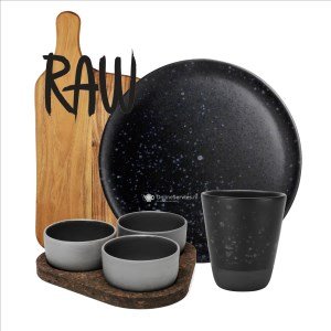 Aida raw black spotted dinerbord 28 cm art .nr 15212